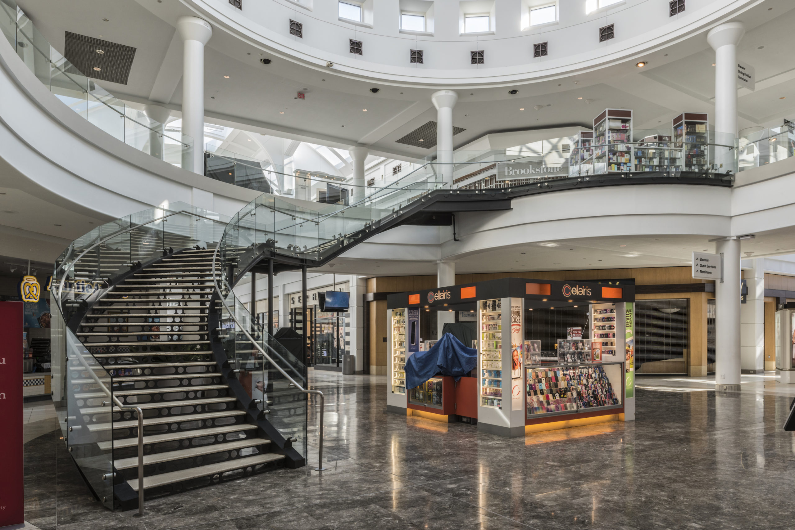 Menlo Mall Directory 28 - qheemyx