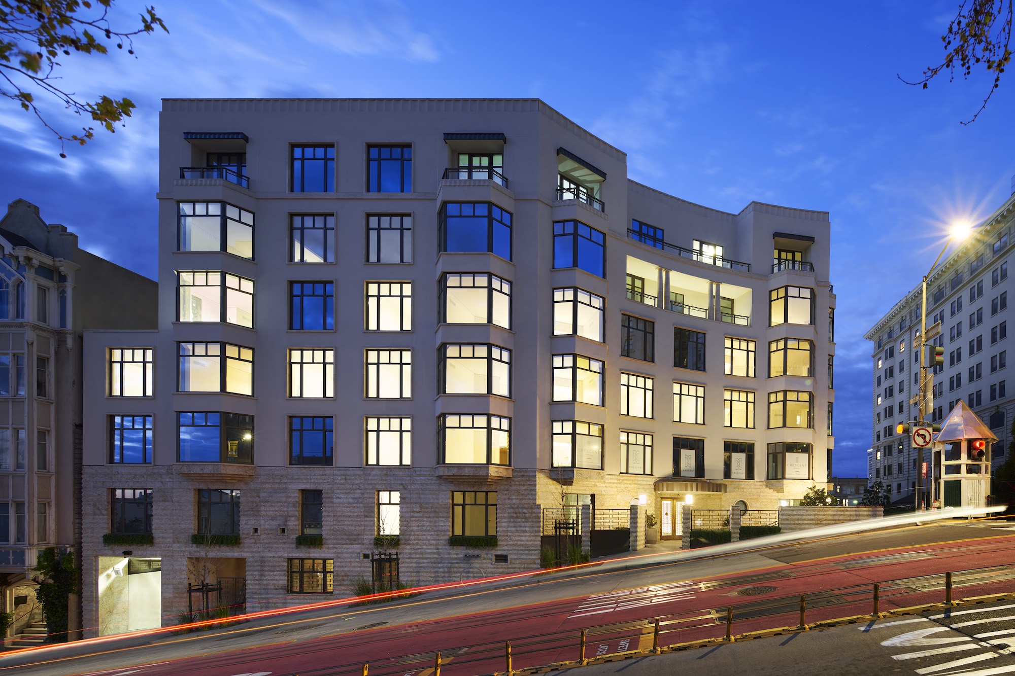 Synergi - Crescent Nob Hill at 875 California